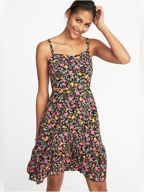 Gilli Floral Fit & Flare Dress Size Medium Green Pink Spring Summer